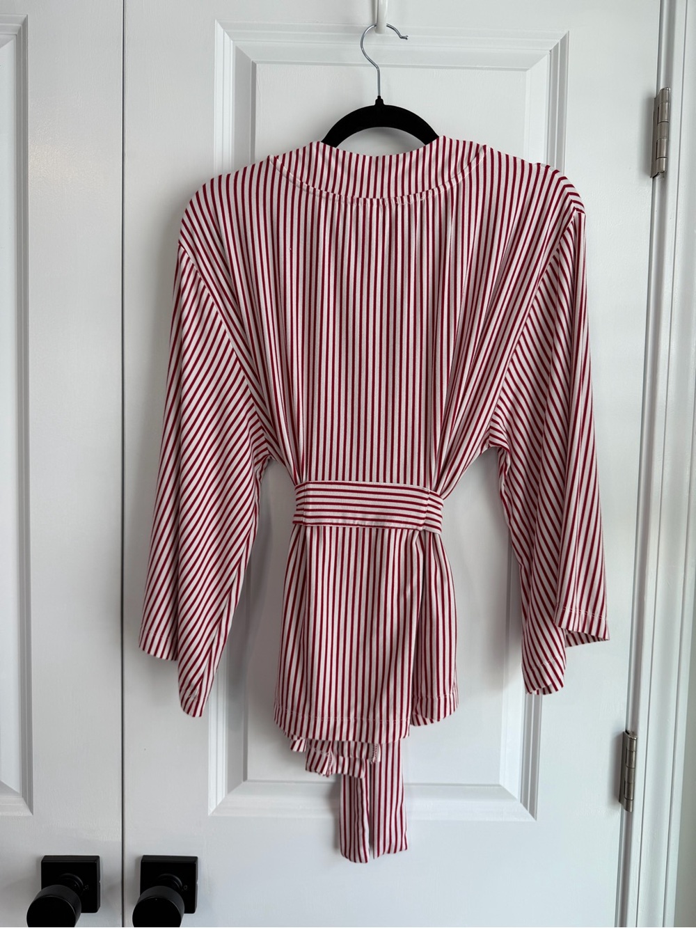 LAKE DreamModal Kimono Pajama Set Red White Stripes Size Medium - Picture 5 of 16
